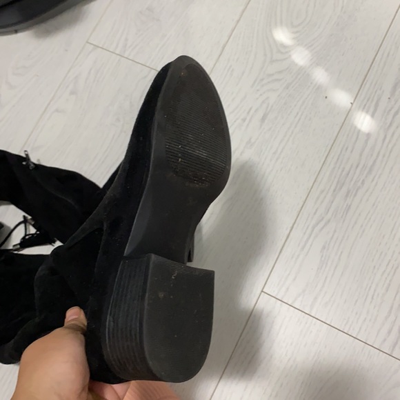 Knee high boots - Picture 3 of 3